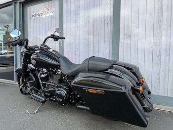 Used Harley-Davidson ROAD KING SPECIAL undefined for sale - bike-79074068: Photo