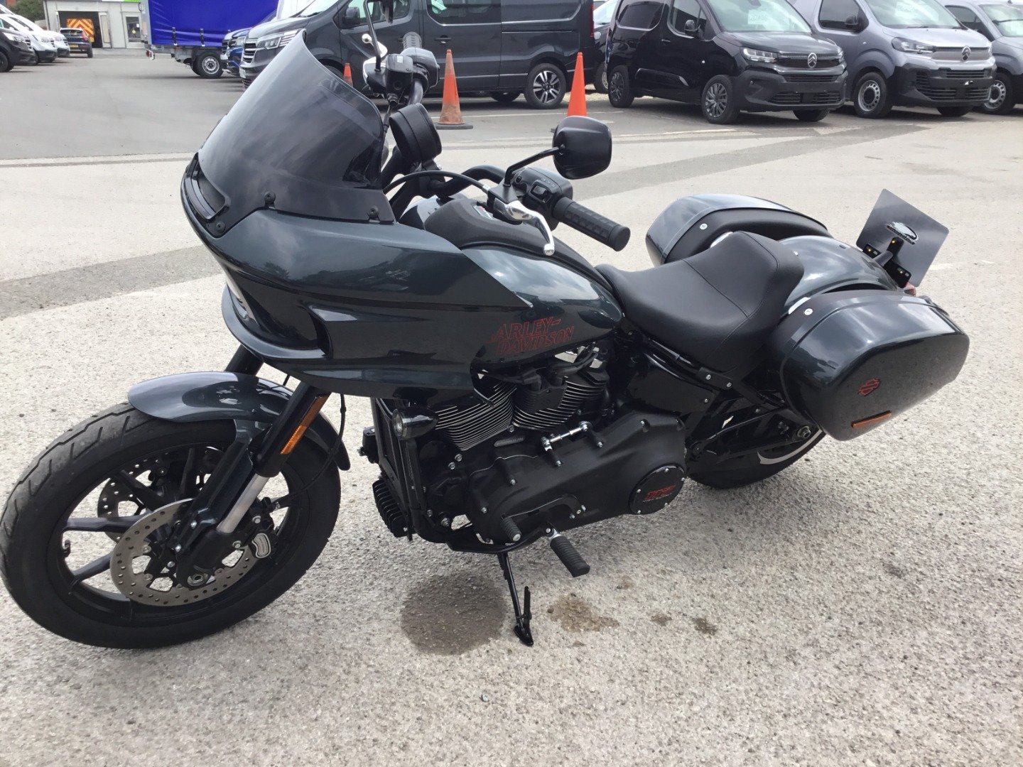 Harley-Davidson FXLRST LOWRIDER ST