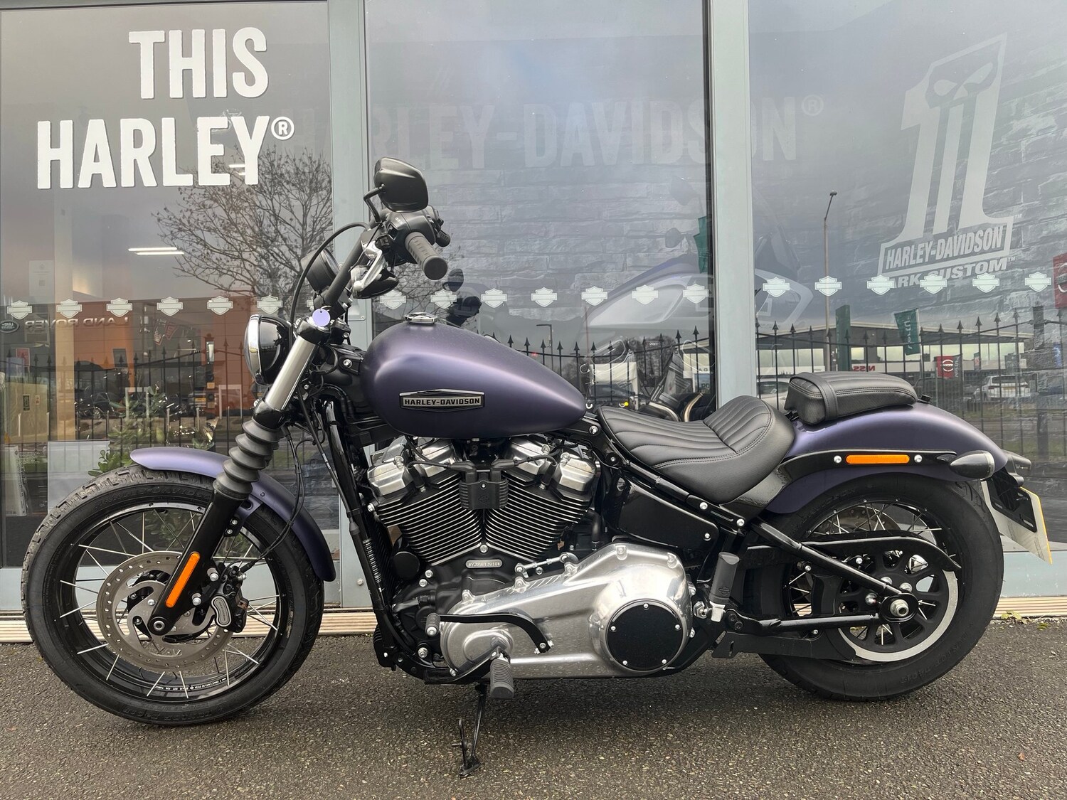 Harley-Davidson SOFTAIL STREET BOB