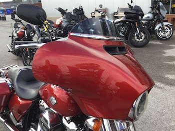 Used Harley-Davidson TOURING FLHX STREET GLIDE 2018 for sale - bike-75779666: Photo