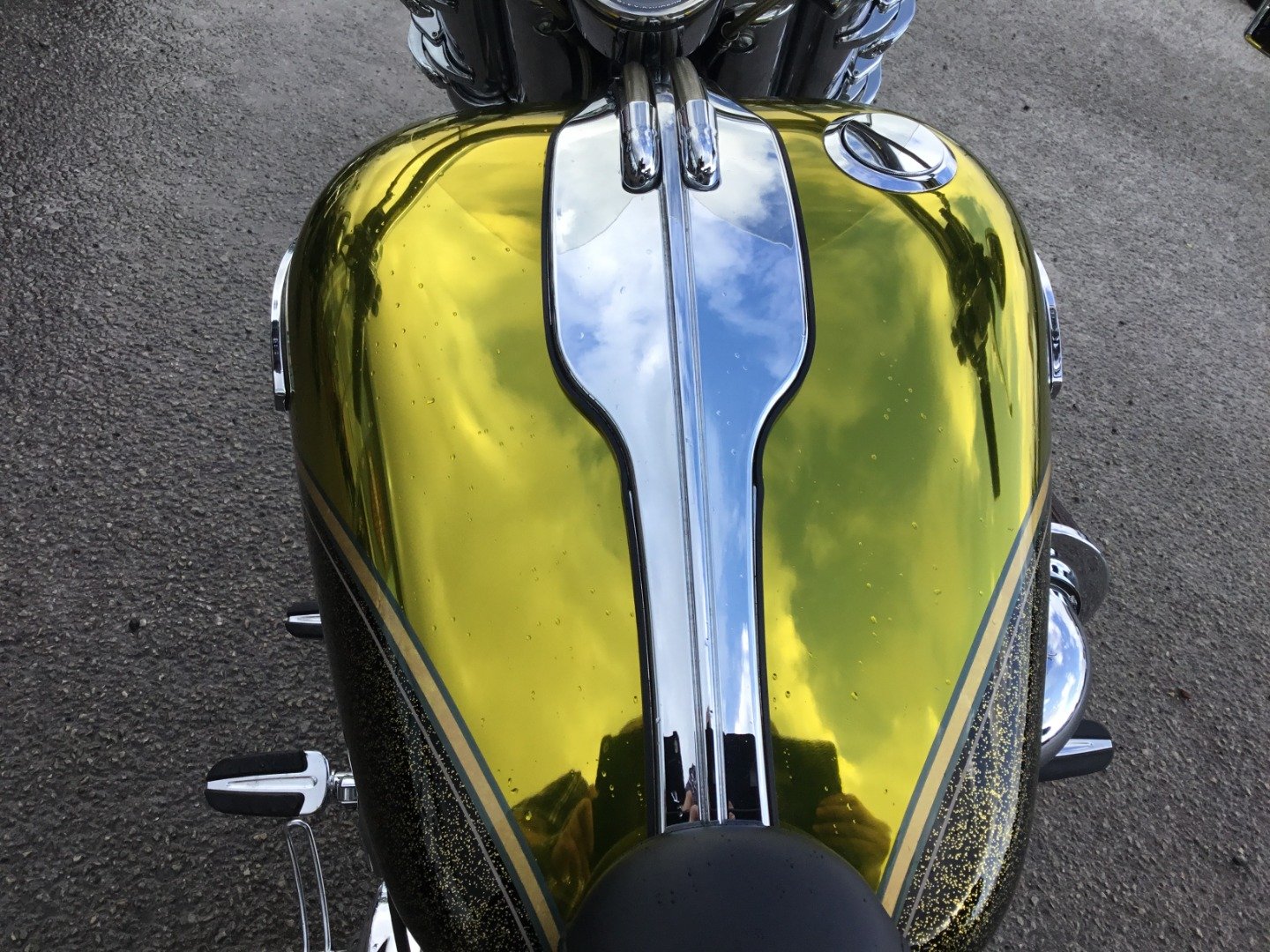 Harley-Davidson CVO FXSBE BREAKOUT