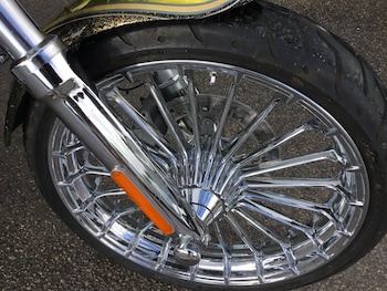 Used Harley-Davidson CVO FXSBE BREAKOUT 2018 for sale - bike-75039448: Photo