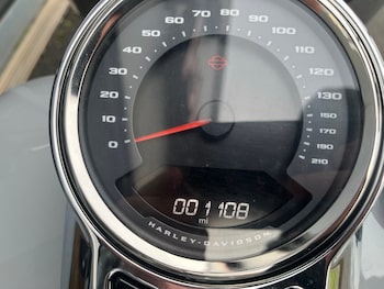 Used Harley-Davidson SOFTAIL FLSTF FAT BOY 2025 for sale - bike-77228411: Photo