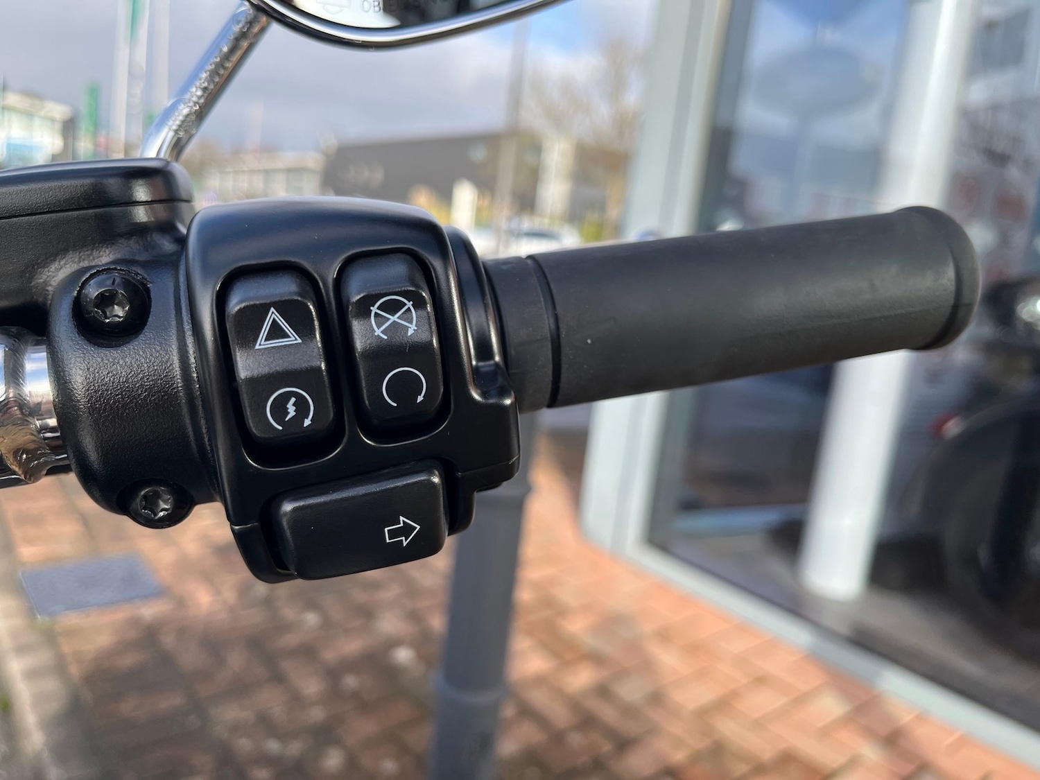 Harley-Davidson SOFTAIL BREAKOUT