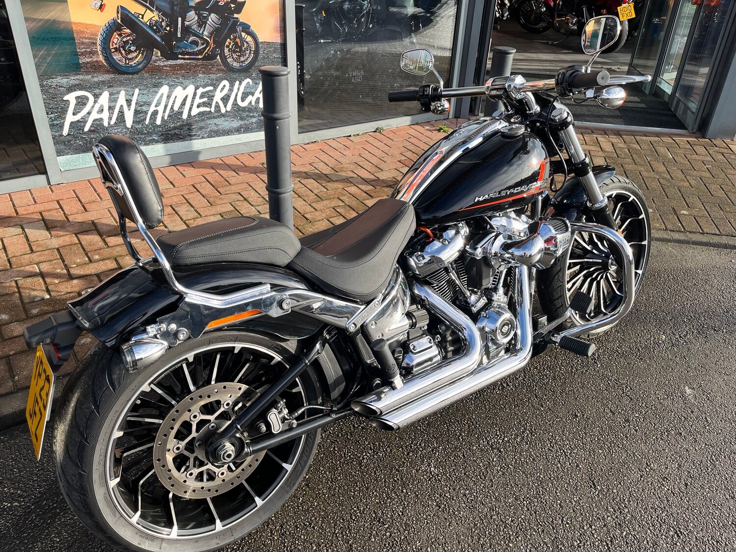 Harley-Davidson SOFTAIL BREAKOUT