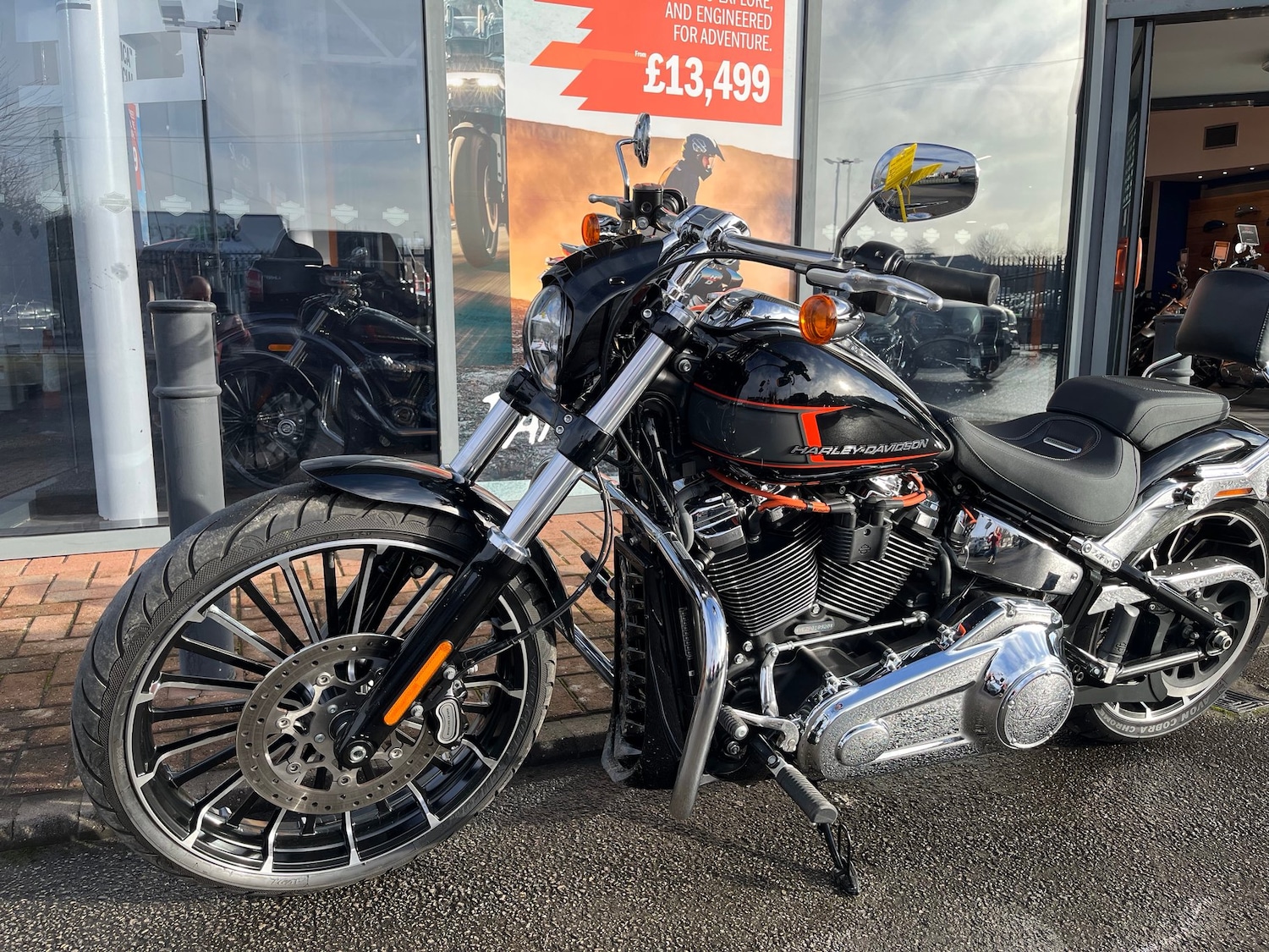 Harley-Davidson SOFTAIL BREAKOUT