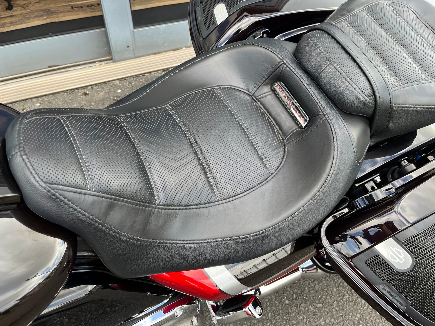 Harley-Davidson CVO FLTRXSE ROAD GLIDE