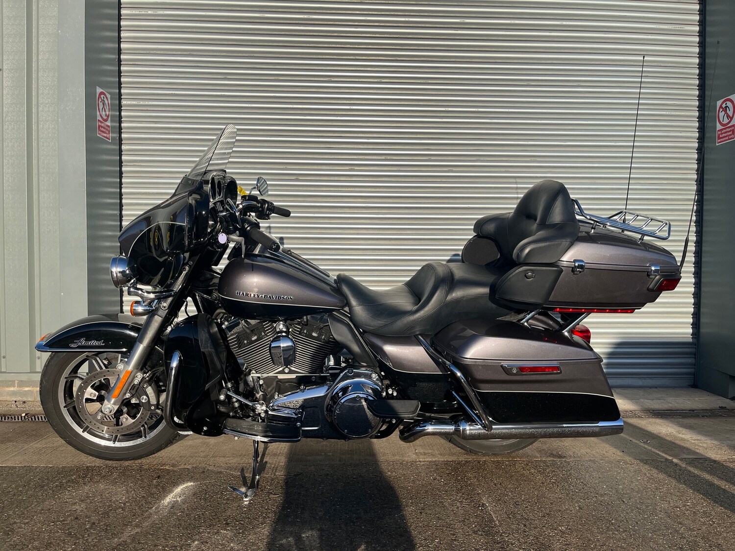 Harley-Davidson TOURING FLHTK ELECTRA GLIDE ULTRA LIMITED