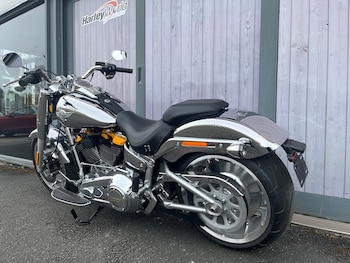 Used Harley-Davidson SOFTAIL FAT BOY 2025 for sale - bike-78202290: Photo