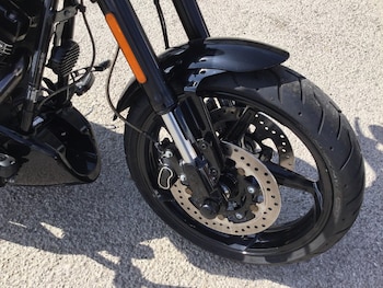 Used Harley-Davidson CVO FXSBE BREAKOUT 2017 for sale - bike-70966684: Photo