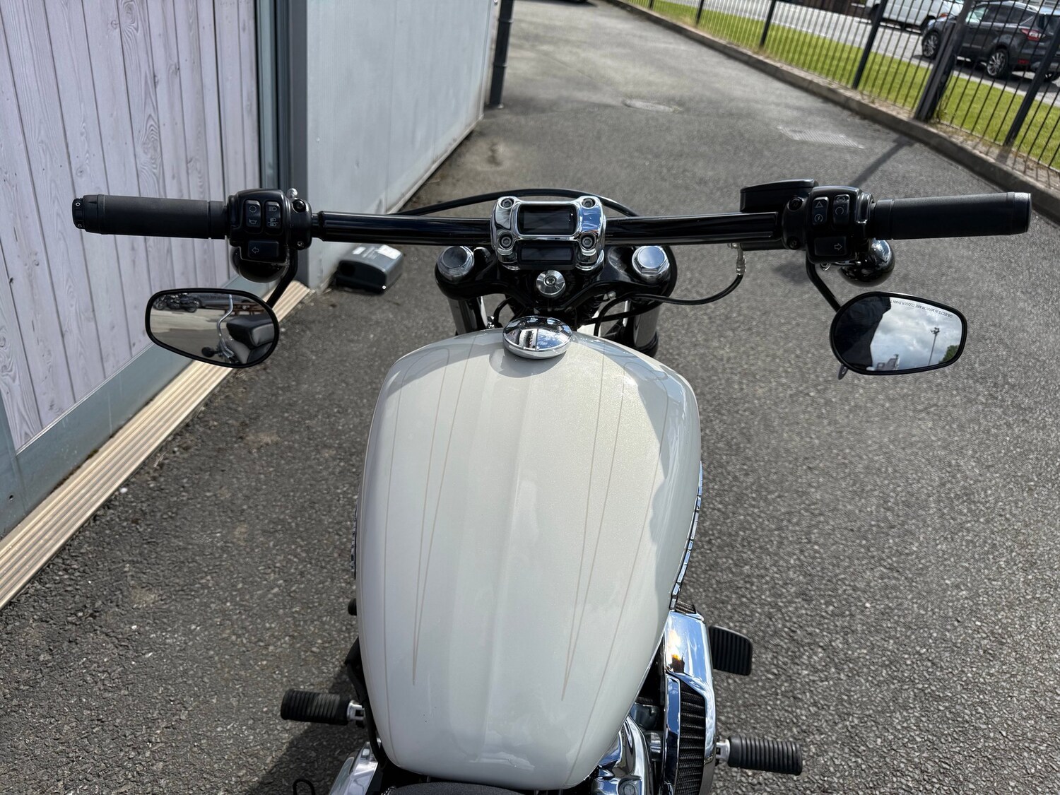 Used Harley-Davidson SOFTAIL BREAKOUT 2019 for sale - 78889479: Photo 16