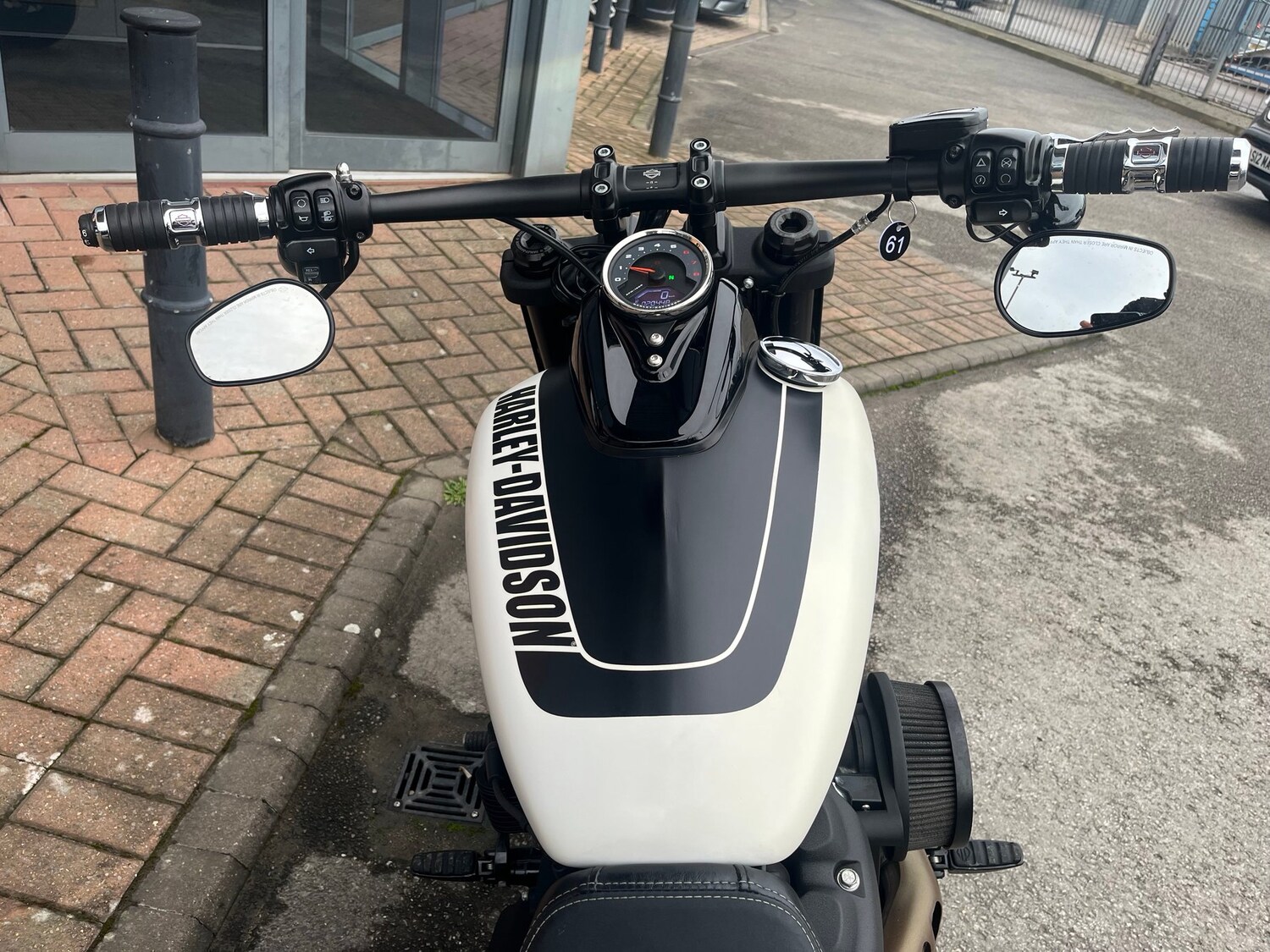 Harley-Davidson SOFTAIL FXFBS FAT BOB 114