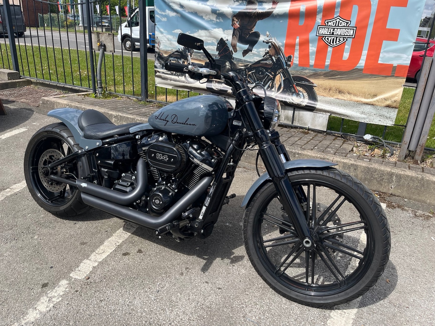 Used Harley-Davidson SOFTAIL BREAKOUT 2019 for sale - 78584738: Photo 2