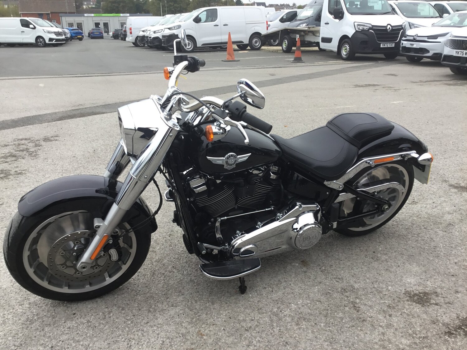 Harley-Davidson SOFTAIL FLFBS FAT BOY 114