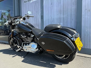 Used Harley-Davidson SOFTAIL SPORT GLIDE 2023 for sale - bike-79575785: Photo