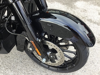 Used Harley-Davidson STREET GLIDE SPECIAL 2018 for sale - bike-75779663: Photo