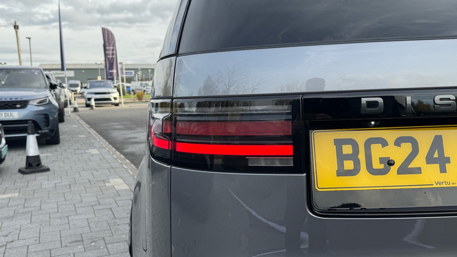 Used Land Rover Discovery 2024 for sale - 76405177: Photo 30