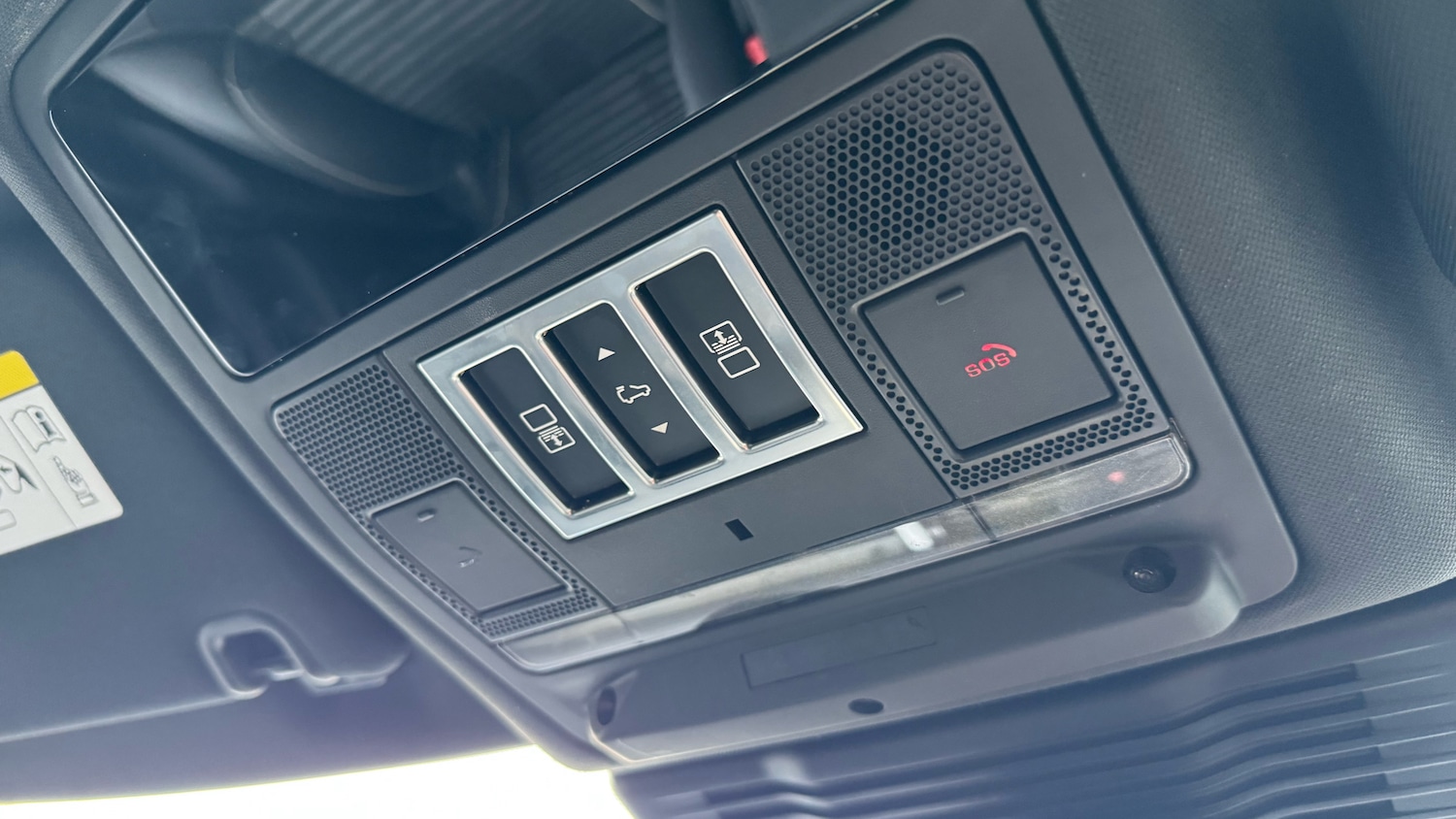 Used Land Rover Discovery 2024 for sale - 76405177: Photo 45