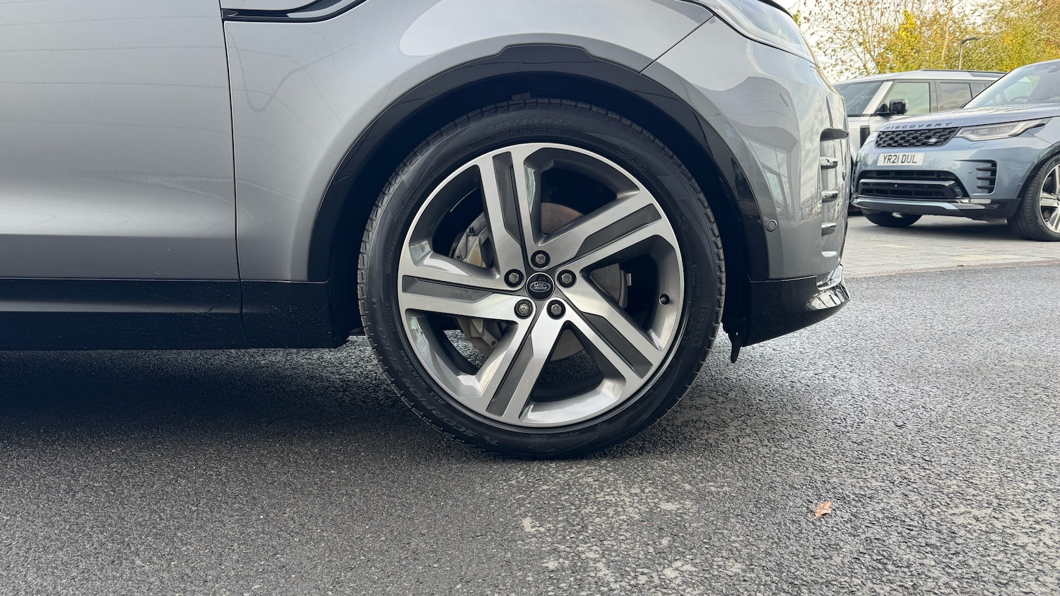 Used Land Rover Discovery 2024 for sale - 76405177: Photo 8