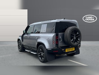 Used Land Rover Defender 2021 for sale - 79216418: Photo
