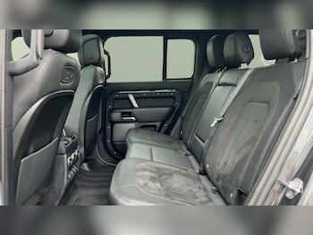Used Land Rover Defender 2021 for sale - 78596758: Photo