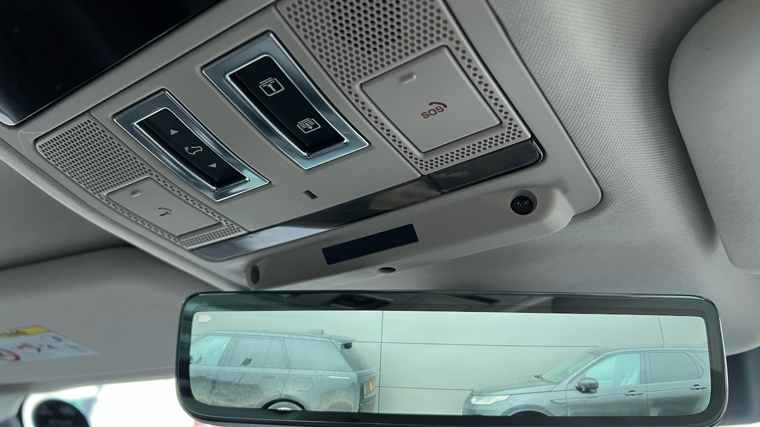 Used Land Rover Defender 2022 for sale - 77270708: Photo 43