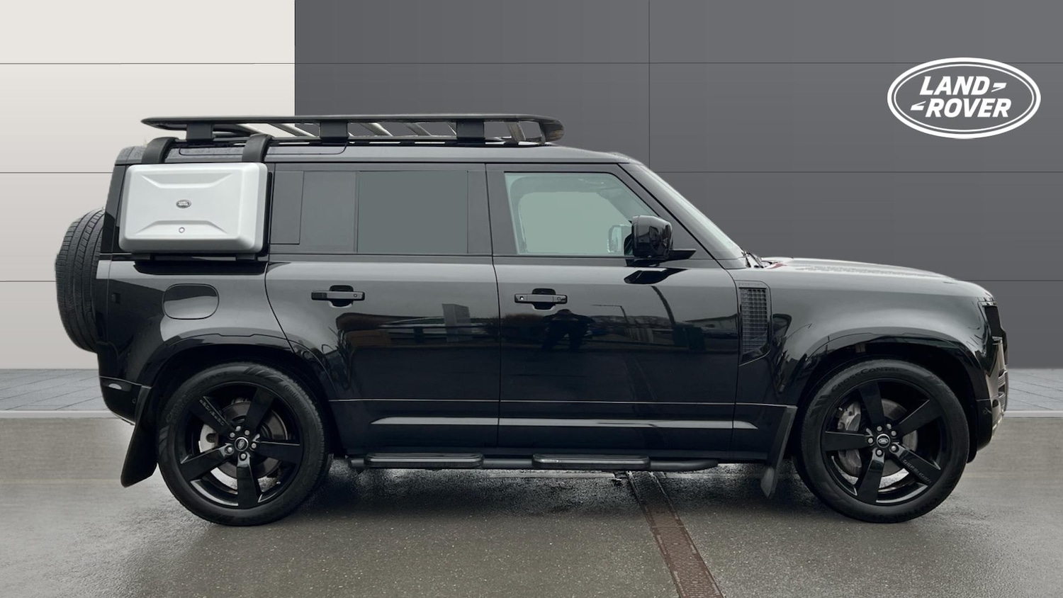 Used Land Rover Defender 2022 for sale - 77270708: Photo 5