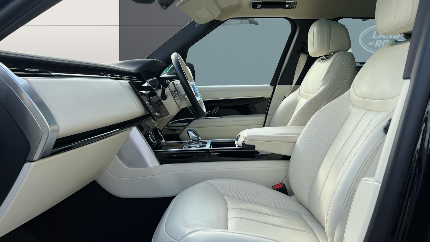 Used Land Rover Range Rover 2023 for sale - 78199428: Photo 3