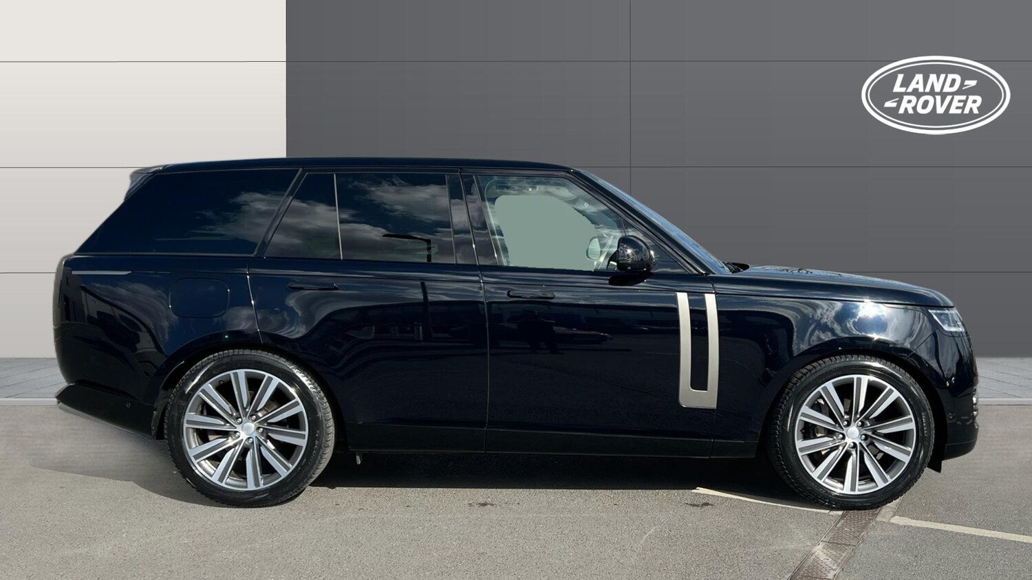 Used Land Rover Range Rover 2023 for sale - 78199428: Photo 5