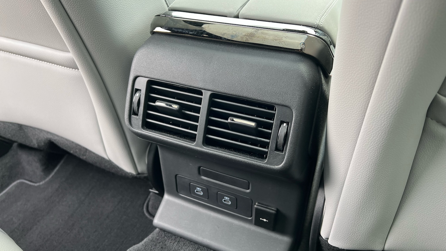 Used Land Rover Range Rover Velar 2026 for sale - 77834230: Photo 18