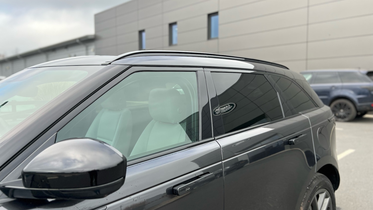 Used Land Rover Range Rover Velar 2026 for sale - 77834230: Photo 22