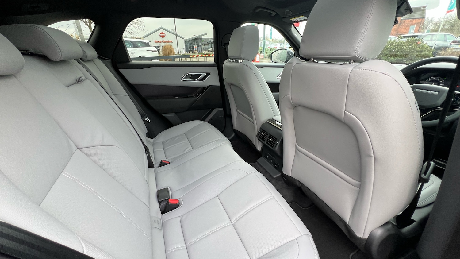 Used Land Rover Range Rover Velar 2026 for sale - 77834230: Photo 32