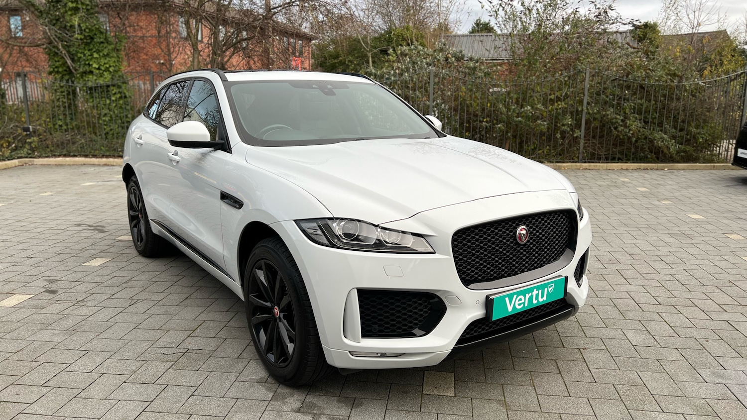 Used Jaguar F-Pace 2019 for sale - 76643250: Photo 25