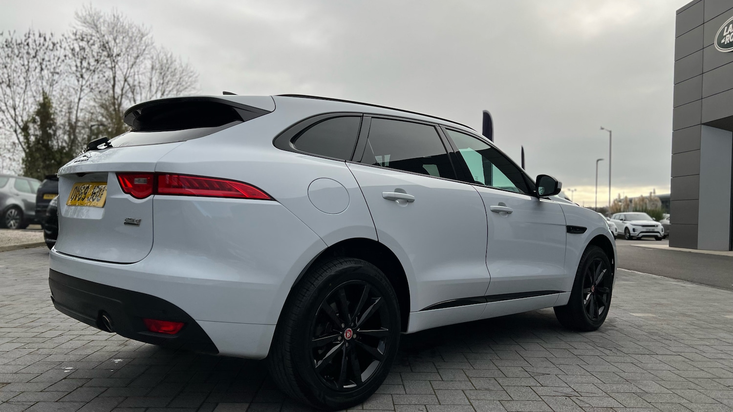 Used Jaguar F-Pace 2019 for sale - 76643250: Photo 27