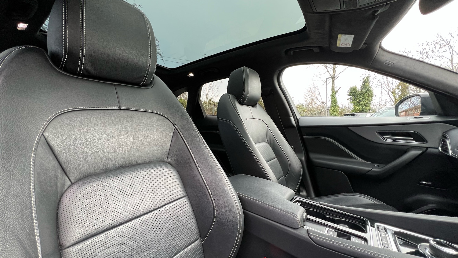 Used Jaguar F-Pace 2019 for sale - 76643250: Photo 37