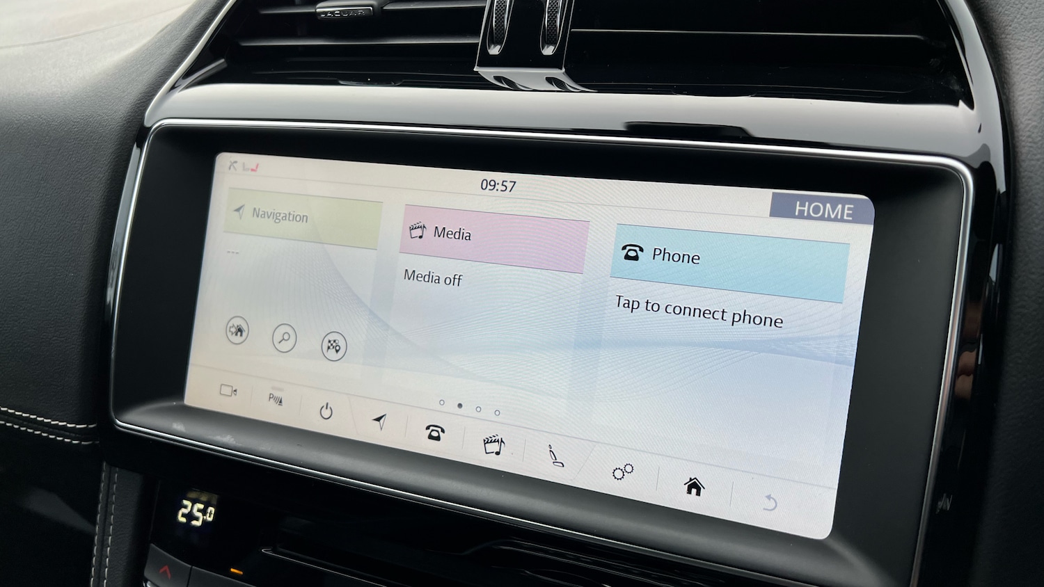 Used Jaguar F-Pace 2019 for sale - 76643250: Photo 38