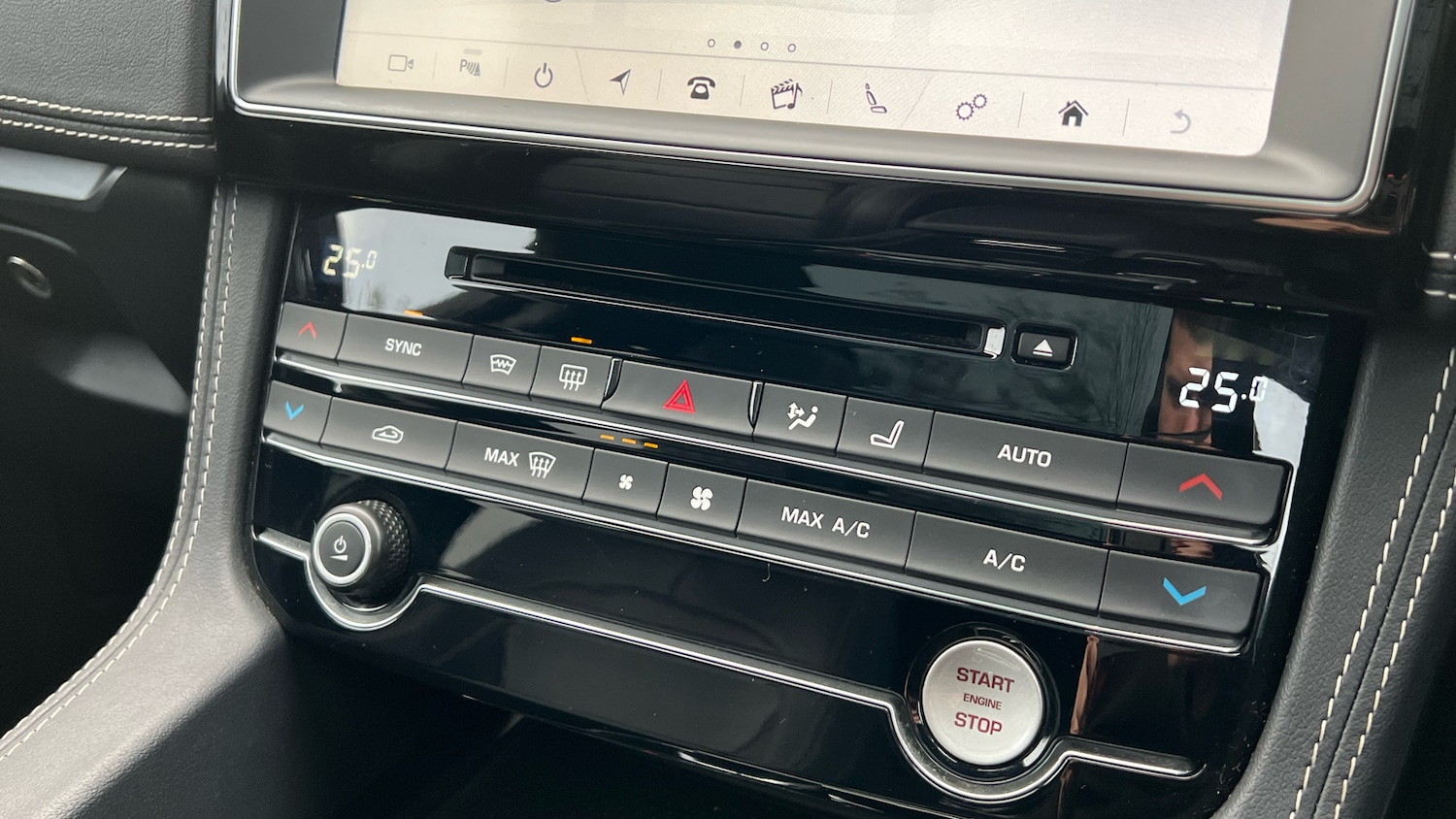 Used Jaguar F-Pace 2019 for sale - 76643250: Photo 43