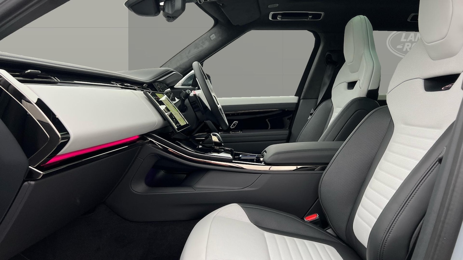 Used Land Rover Range Rover Sport 2026 for sale - 78213449: Photo 3