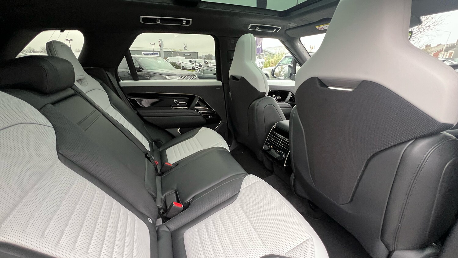 Used Land Rover Range Rover Sport 2026 for sale - 78213449: Photo 32