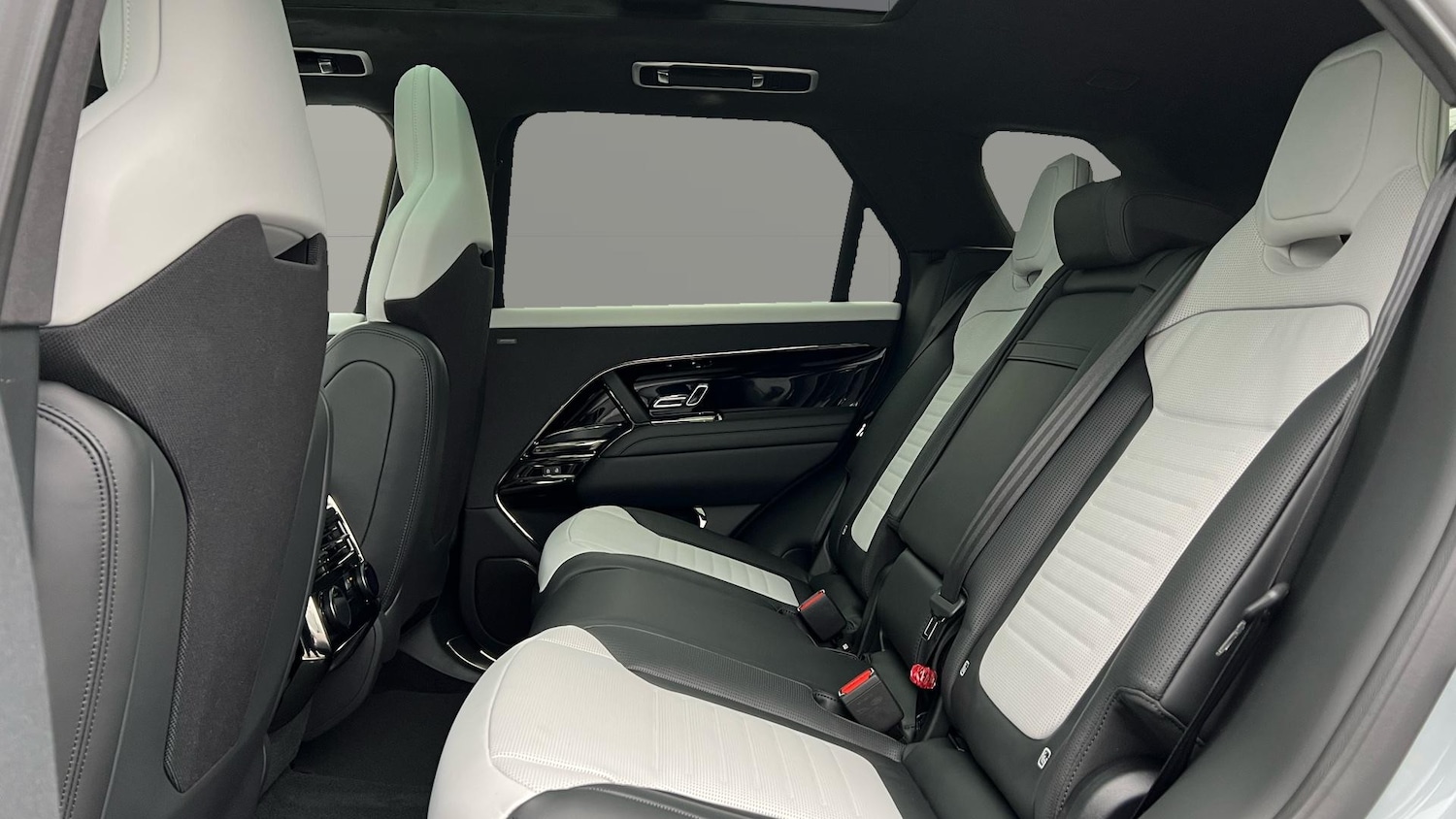 Used Land Rover Range Rover Sport 2026 for sale - 78213449: Photo 4