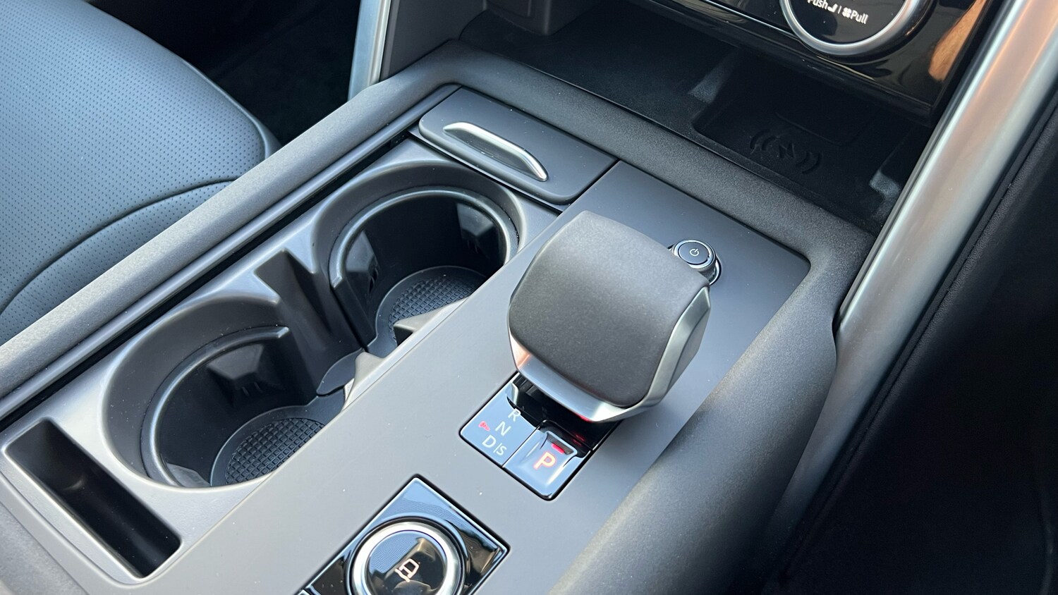 Used Land Rover Discovery 2025 for sale - 76924212: Photo 13