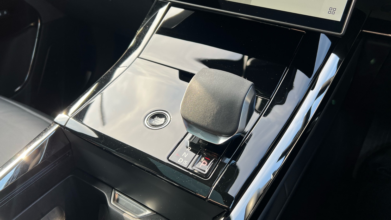 Used Land Rover Range Rover Sport 2024 for sale - 78027650: Photo 13