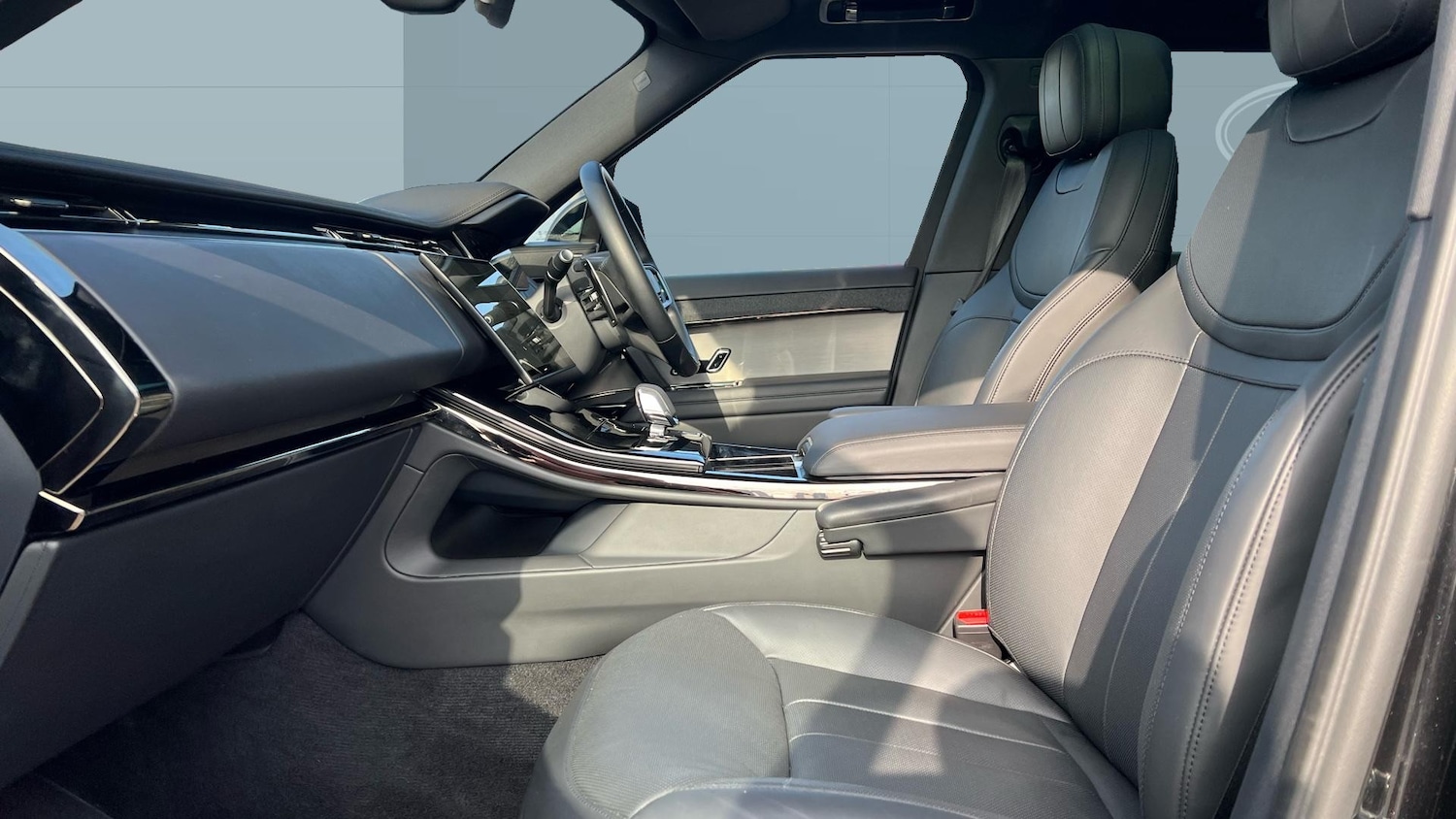 Used Land Rover Range Rover Sport 2024 for sale - 78027650: Photo 3