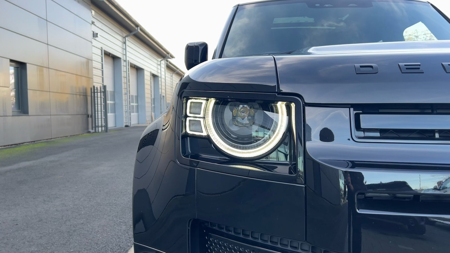 Used Land Rover Defender 2025 for sale - 76791697: Photo 29