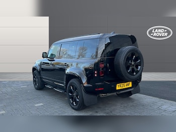 Used Land Rover Defender 2025 for sale - 76791697: Photo