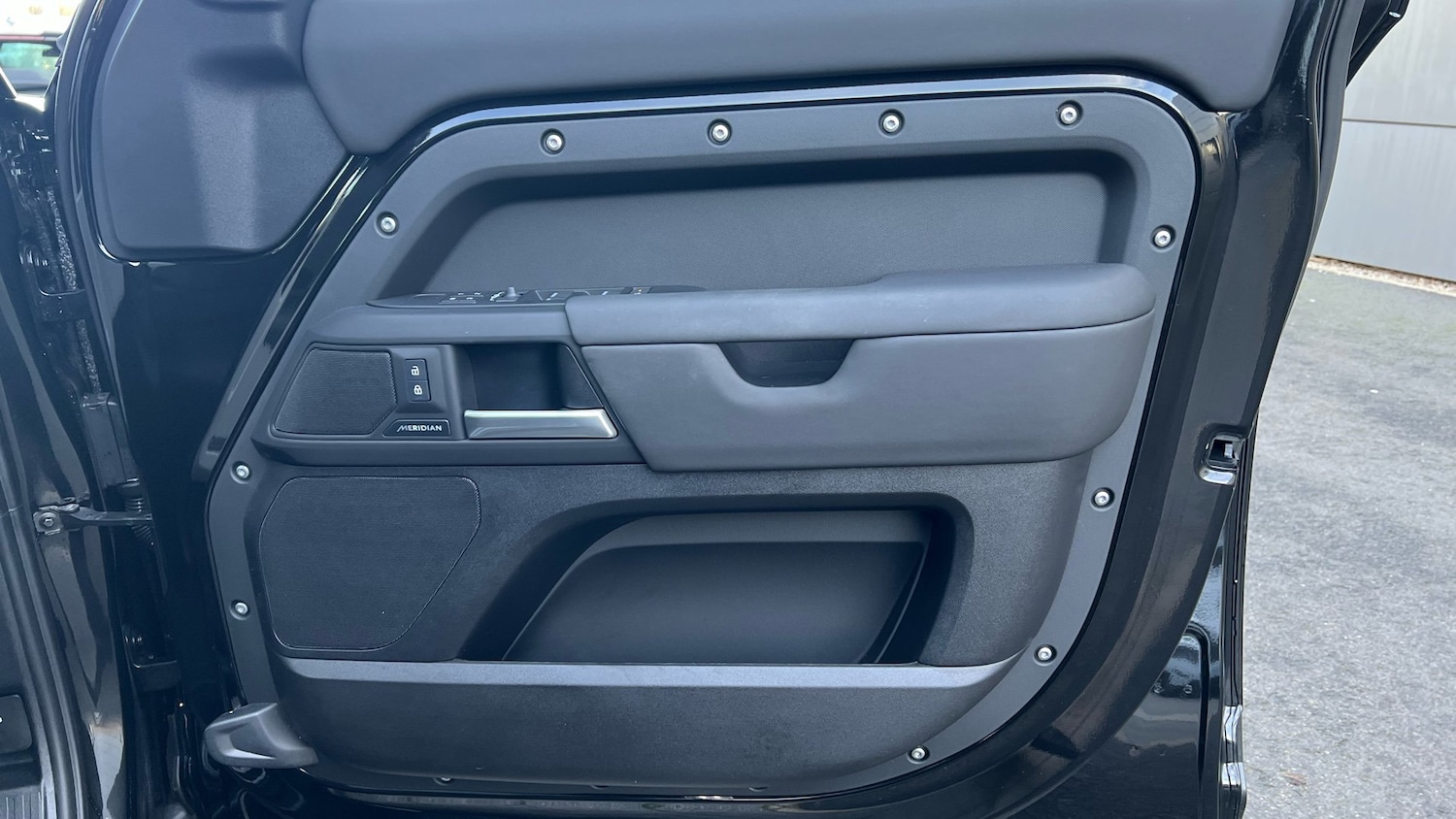 Used Land Rover Defender 2025 for sale - 76791697: Photo 34