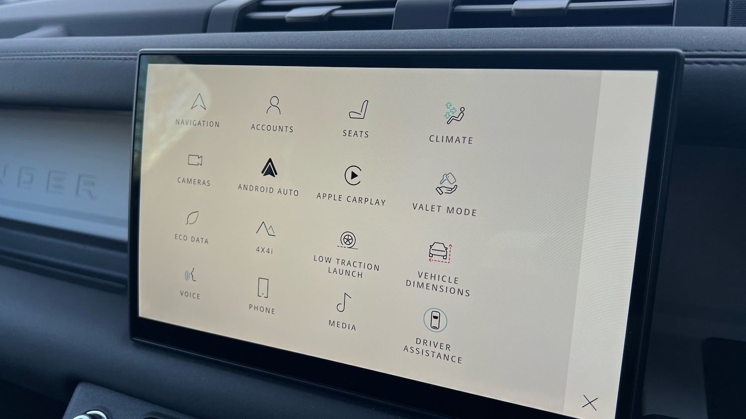 Used Land Rover Defender 2025 for sale - 76791697: Photo 39