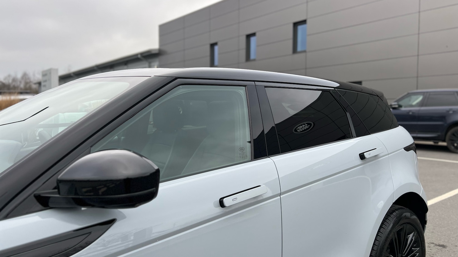 Used Land Rover Range Rover Evoque 2025 for sale - 77903791: Photo 22