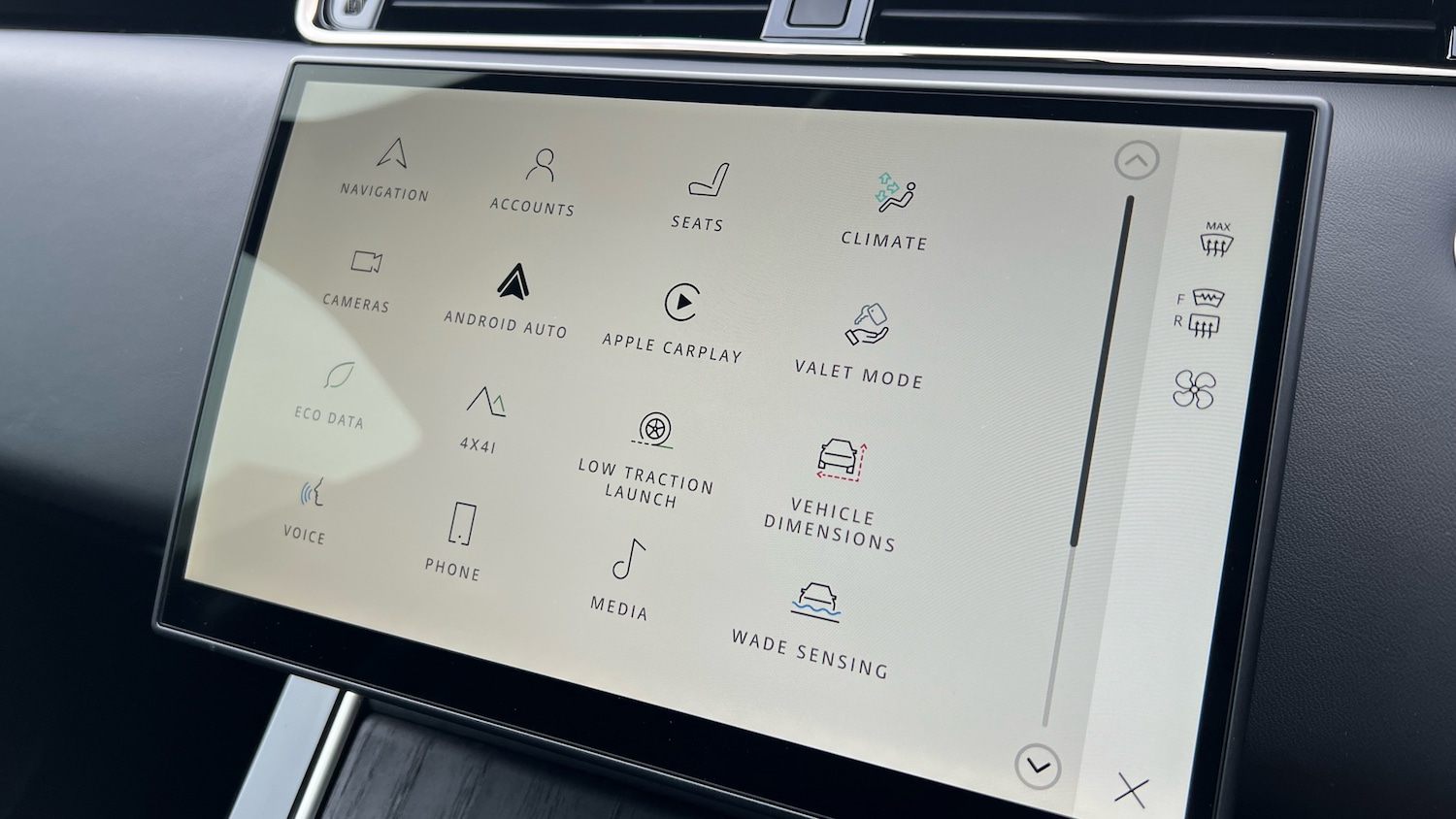 Used Land Rover Range Rover Evoque 2025 for sale - 77903791: Photo 39