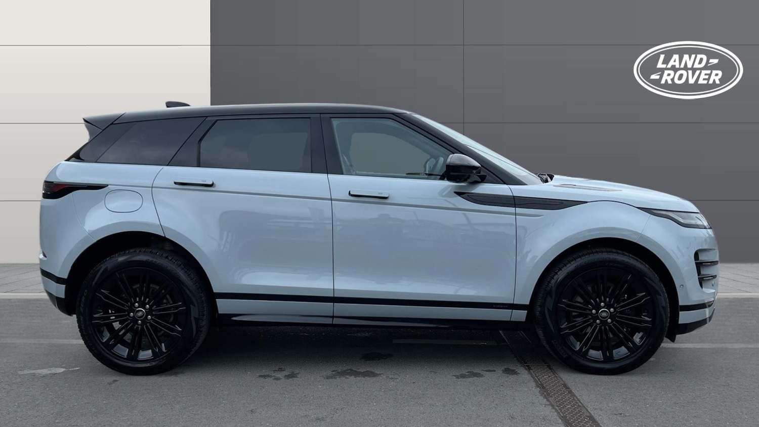 Used Land Rover Range Rover Evoque 2025 for sale - 77903791: Photo 5